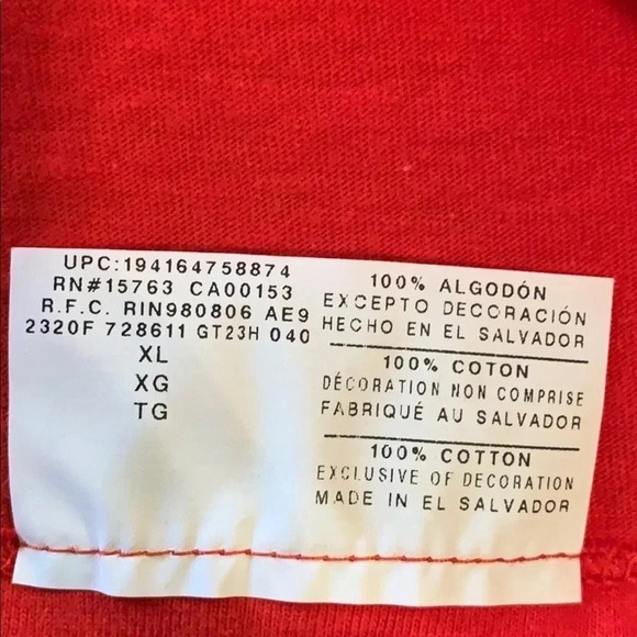 Men’s Champion T- Shir Red Flags of the World XL New - Picture 9 of 10